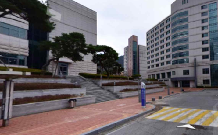 校内校车站牌示意图
